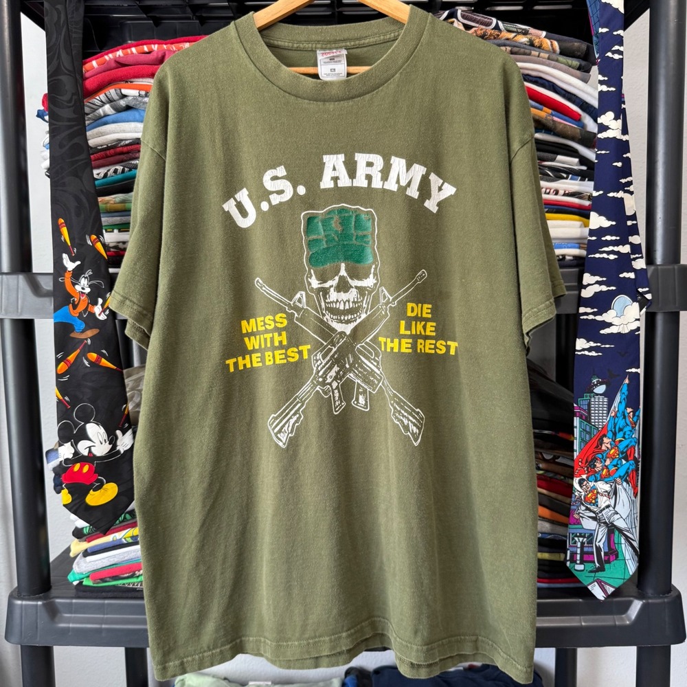 Y2K Green US Army Skull Graphic T-Shirt XL Light Graphic Cracking
